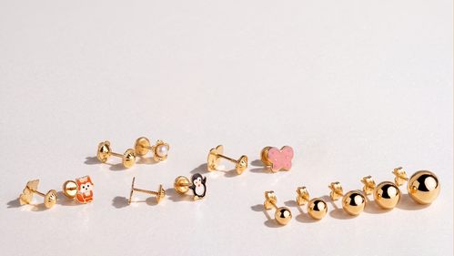 Gold Earrings for Babies and Newborns: A Complete Purchase Guide